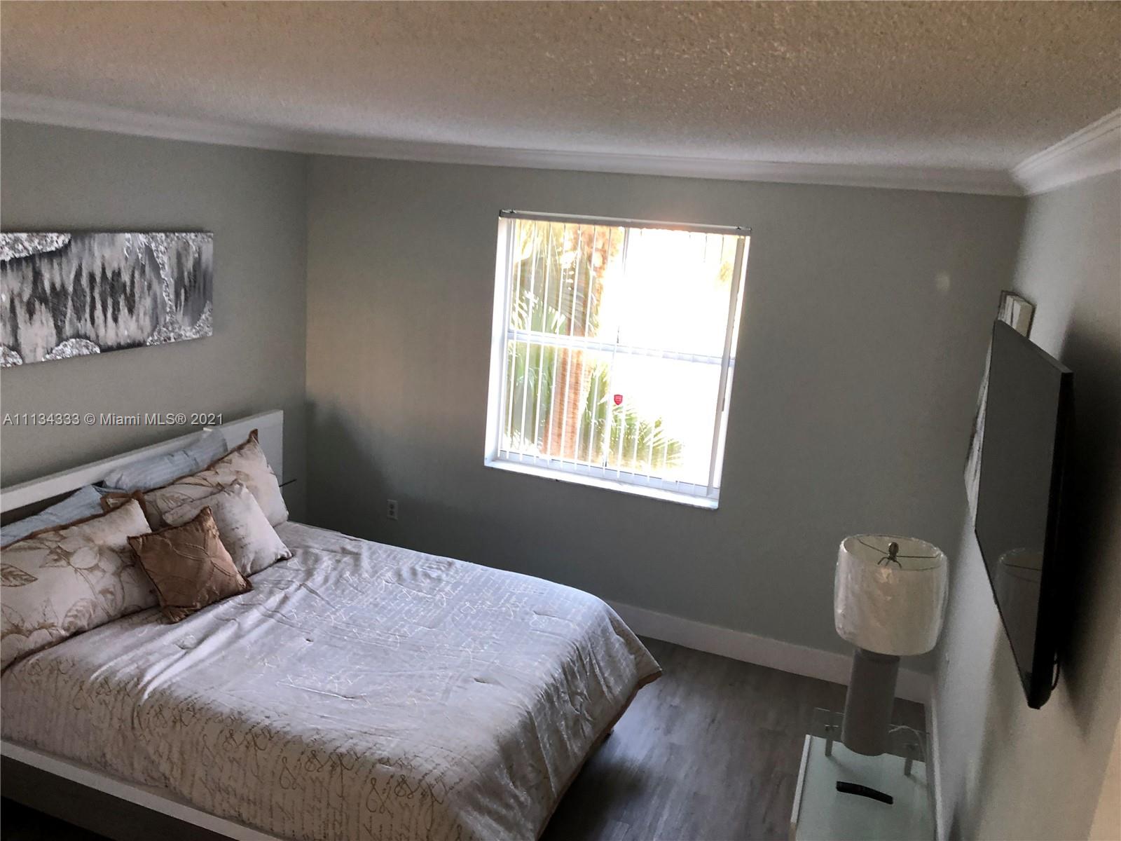 LA VIA CONDO - Residential Lease