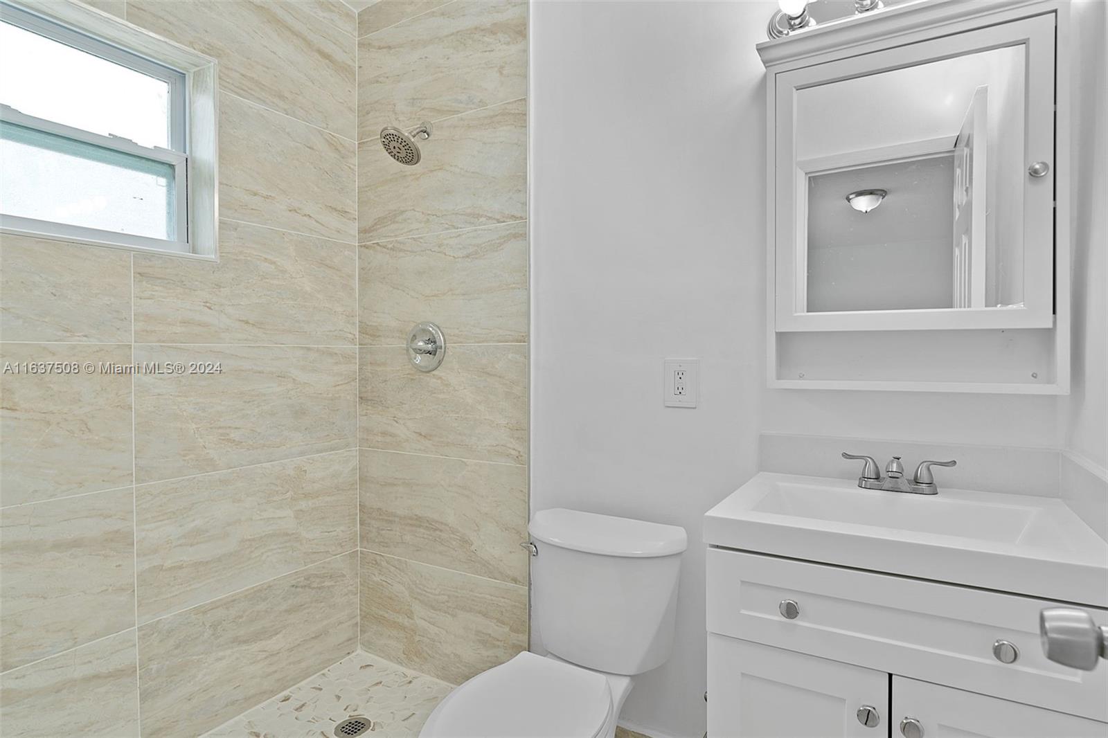 GABLES EDGE CONDO - Residential Lease