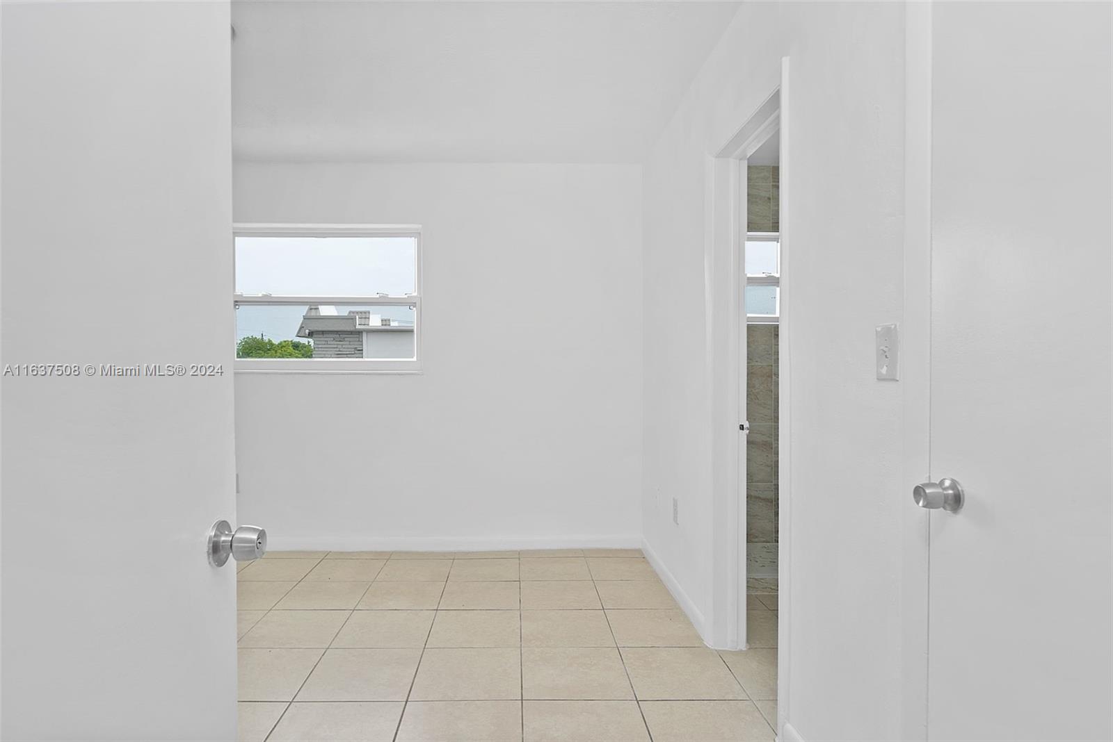 GABLES EDGE CONDO - Residential Lease