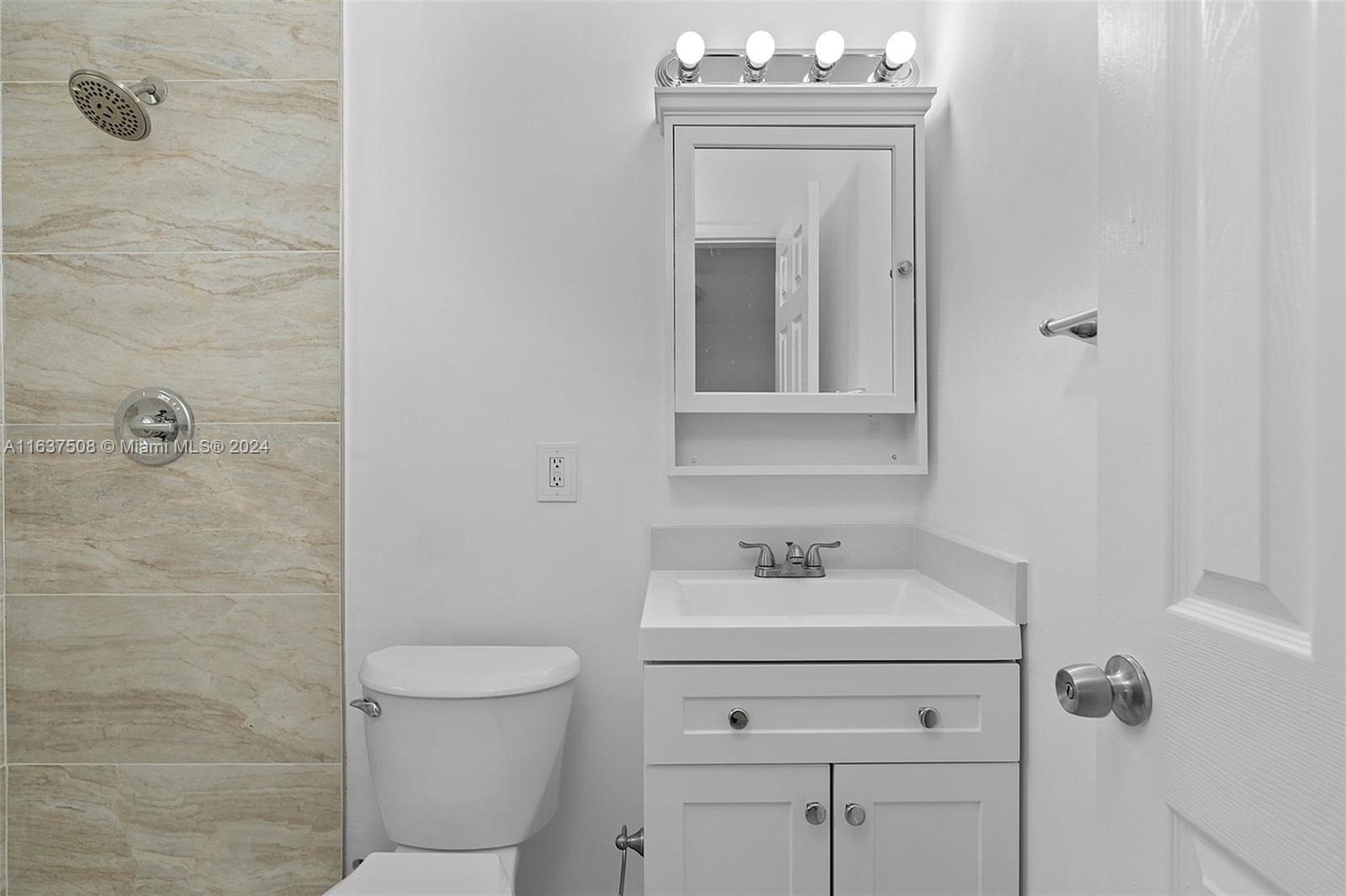 GABLES EDGE CONDO - Residential Lease