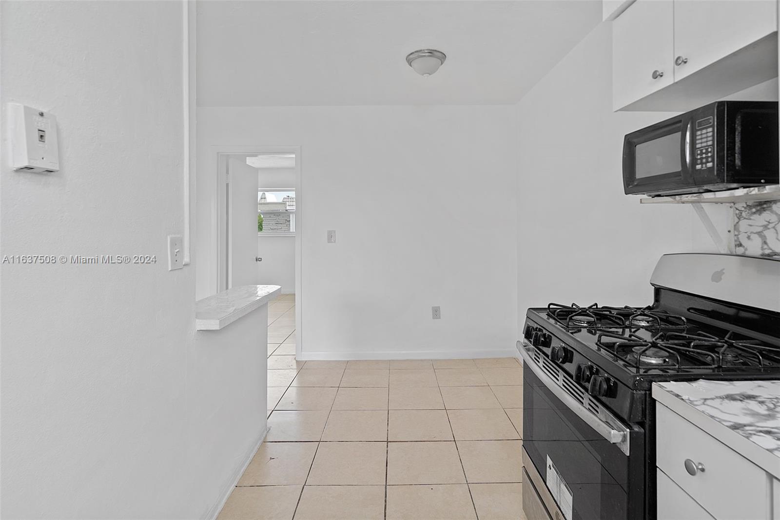 GABLES EDGE CONDO - Residential Lease