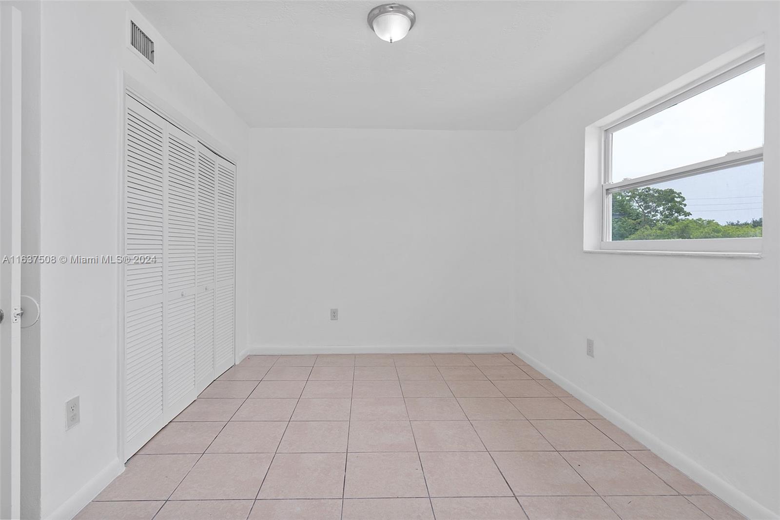 GABLES EDGE CONDO - Residential Lease