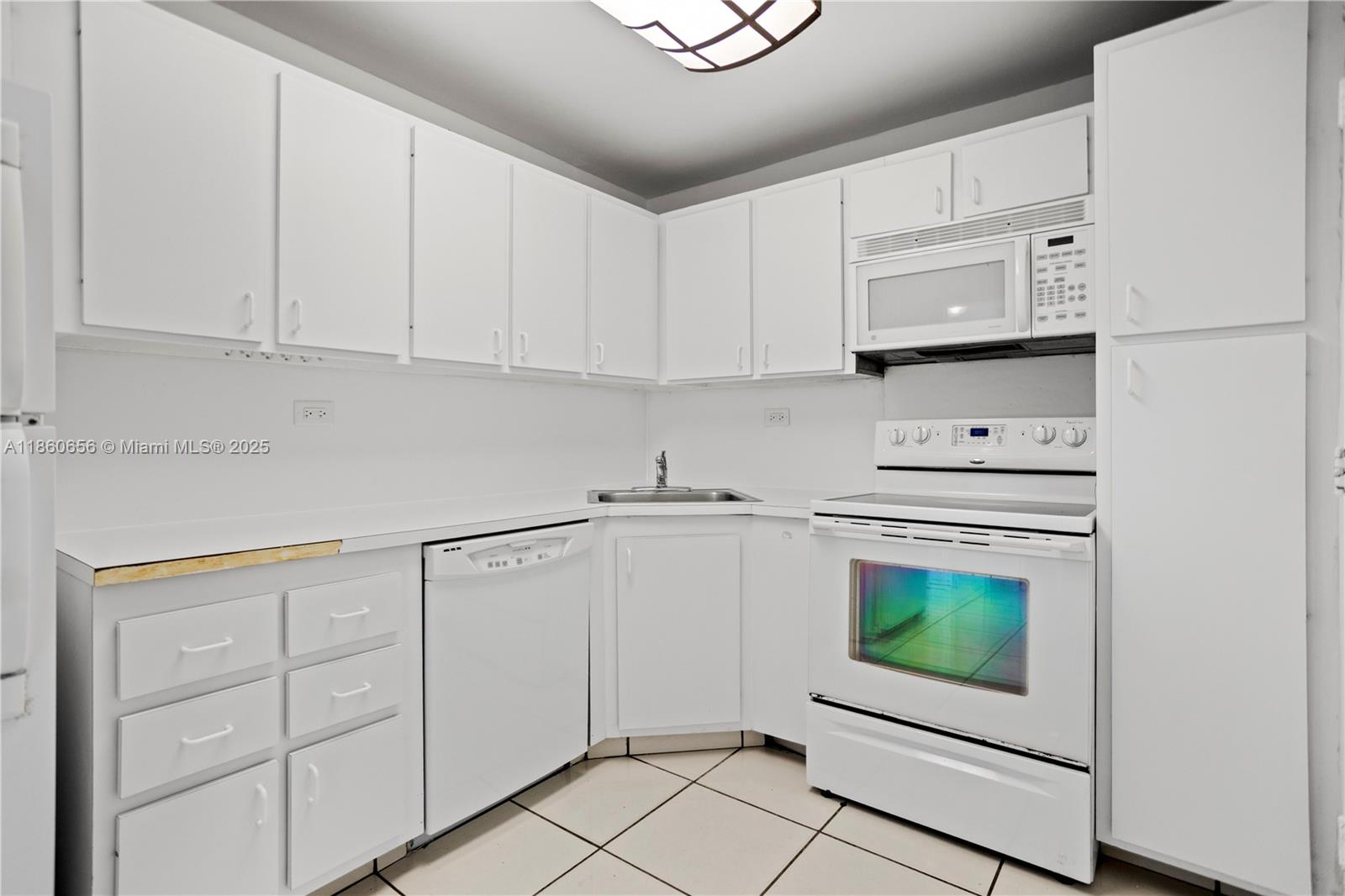 THE PAVILION CONDO - Residential