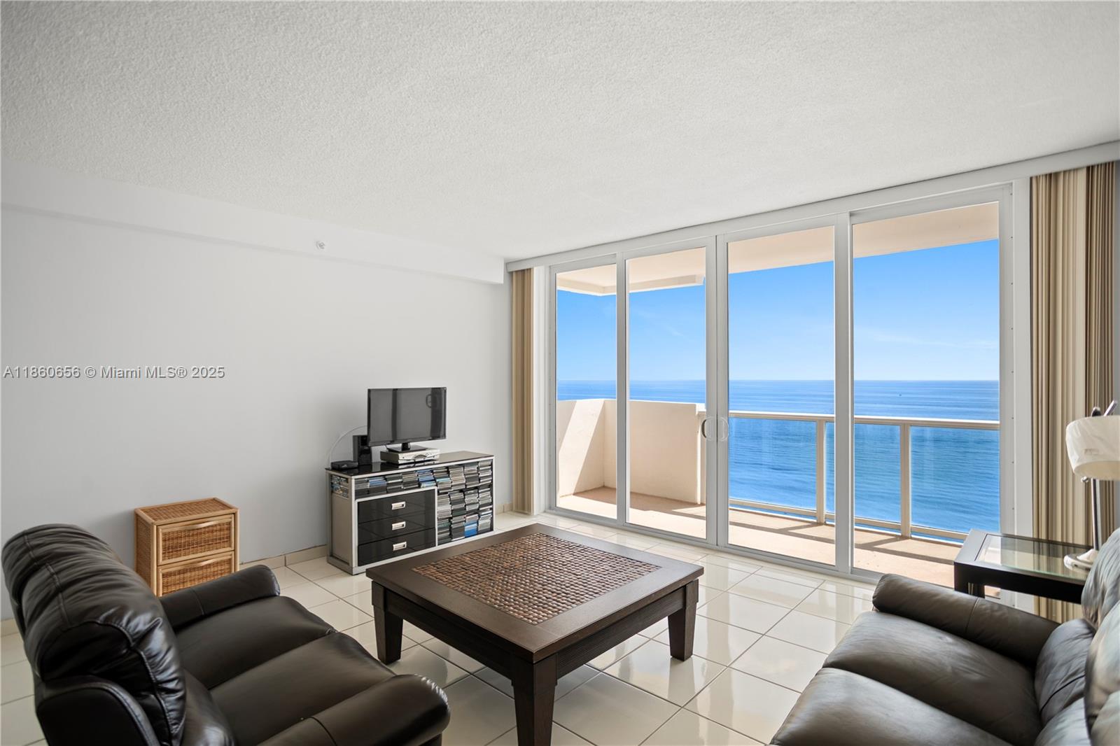 THE PAVILION CONDO - Residential