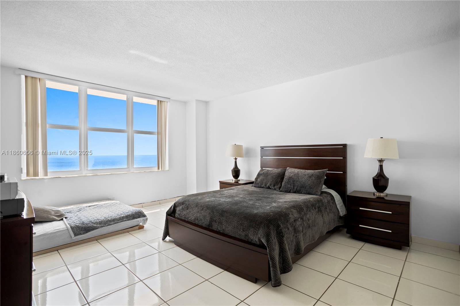 THE PAVILION CONDO - Residential