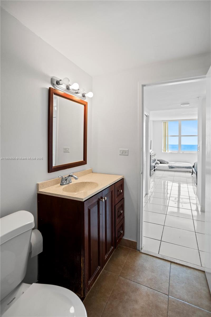 THE PAVILION CONDO - Residential