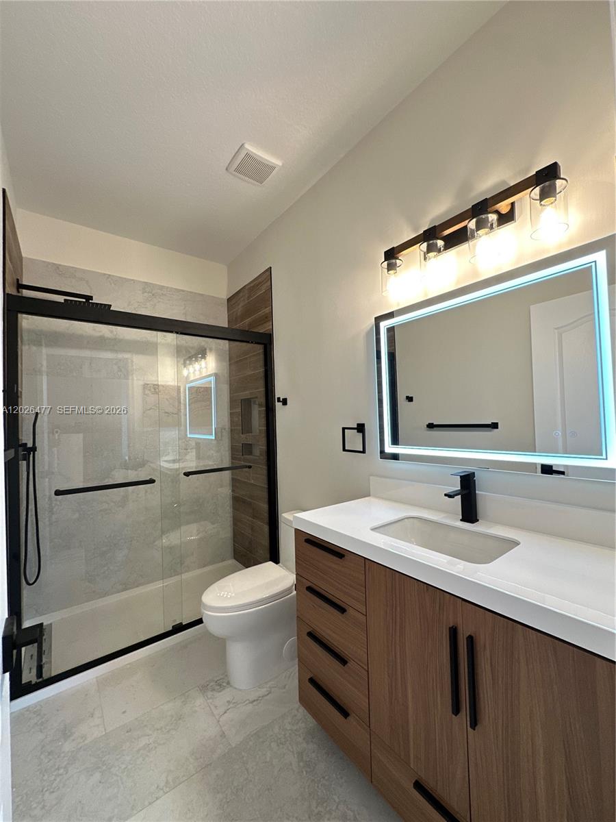 PORTOFINO POINTE - Residential Lease