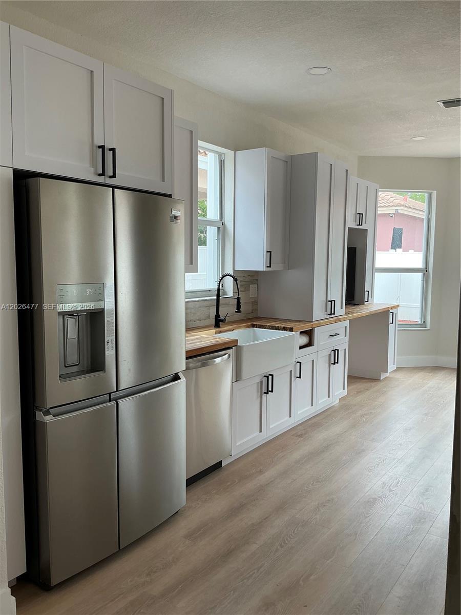 PORTOFINO POINTE - Residential Lease