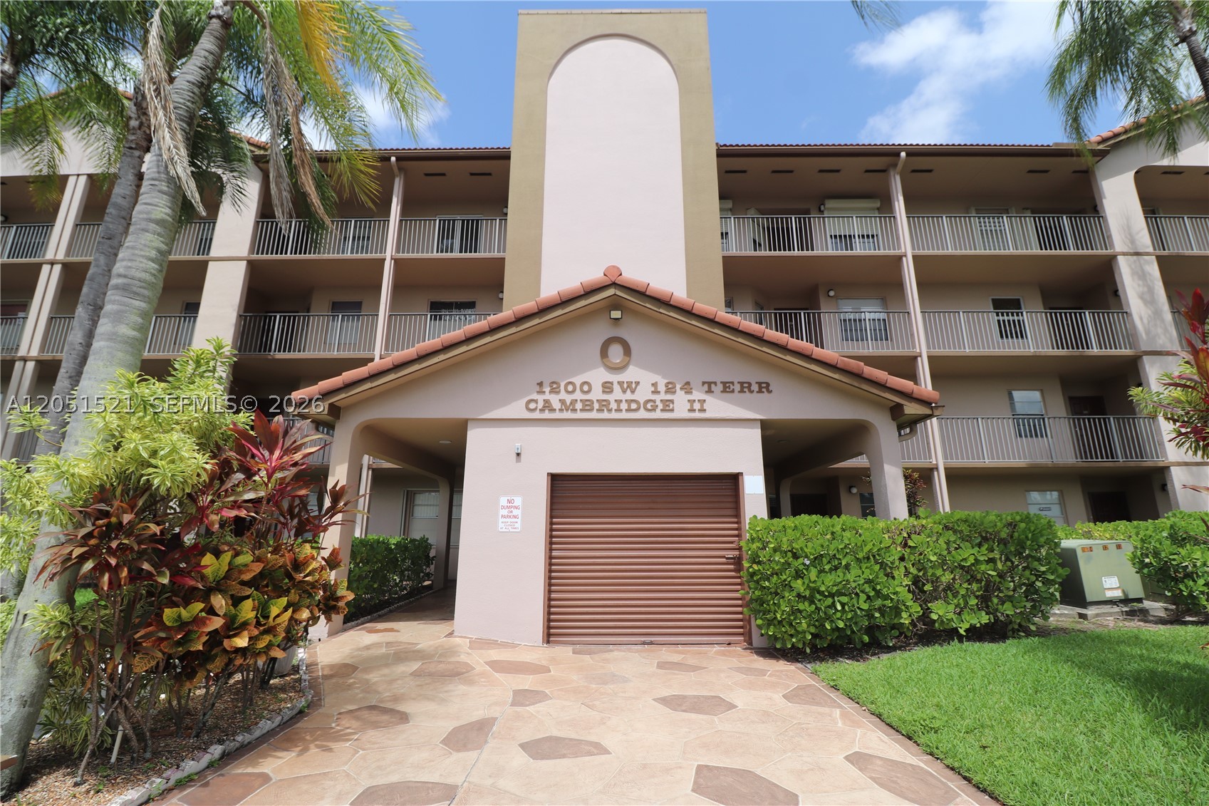 Second-floor corner unit for rent in a resort-style, gated 55+ community. This building features elevator. This 2-bedroom, 2-bathroom condo includes:

  - Two walk-in closets
  - A galley kitchen with a breakfast nook
  - Neutral tile and wood flooring
  - An enclosed patio
  - A brand new in-unit washer and dryer to be installed soon. 

Residents of this quiet community enjoy extensive amenities, including a clubhouse, heated pools, a golf course, tennis courts, a library, restaurants, a theater, a fitness center, and free shuttles. The community also provides security patrols and is ideally located near Pembroke Gardens, Pembroke Lakes Mall, and I-75.

The monthly rent covers basic cable, internet, water, and access to all recreational facilities. Please be aware that the association requires a minimum 650 credit score and approximately 30 days for application approval.
