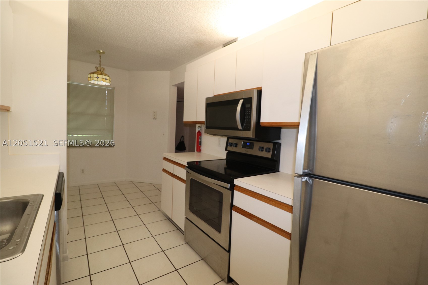 CAMBRIDGE AT CENTURY VILL - Residential Lease