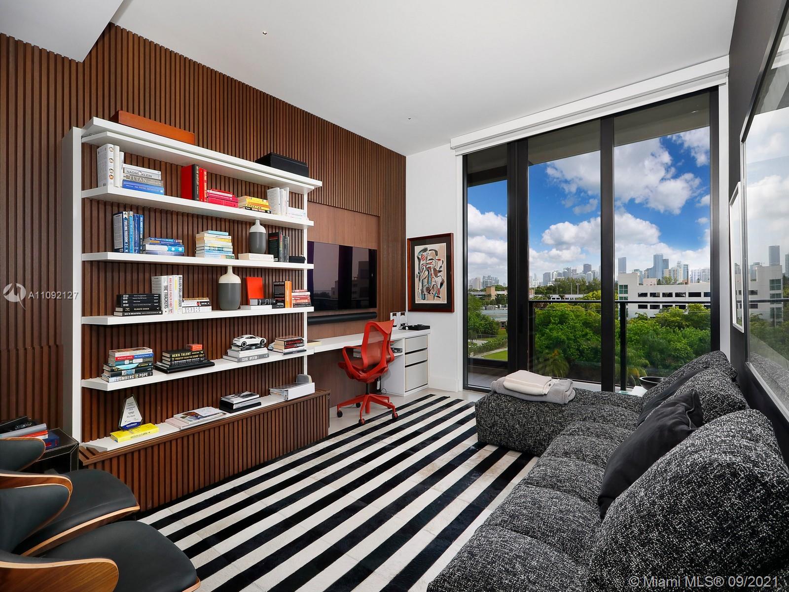 THE FAIRCHILD COCONUT GROV - Residential