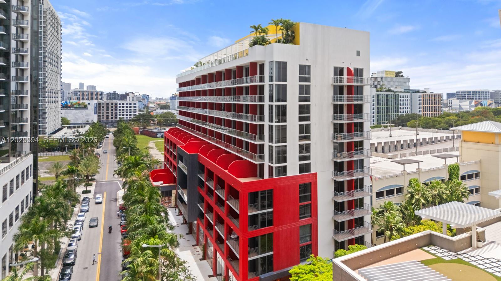 THE STANDARD MIDTOWN - Residential Lease