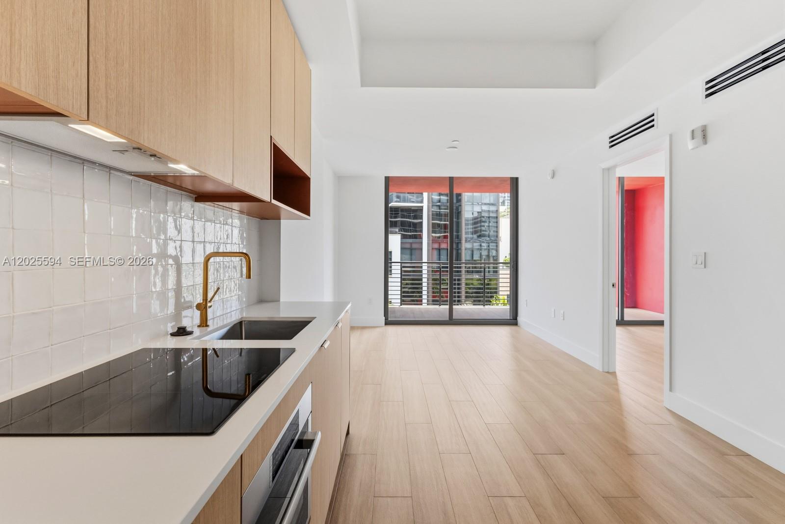 THE STANDARD MIDTOWN - Residential Lease