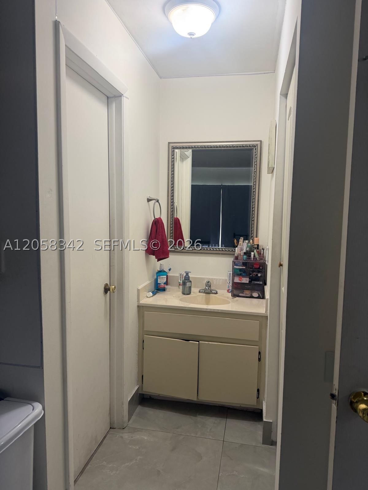 PLAYA LAGO CONDO PH I - Residential