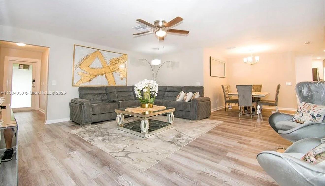 HALLAM COURT SUB PB 56 P - Residential