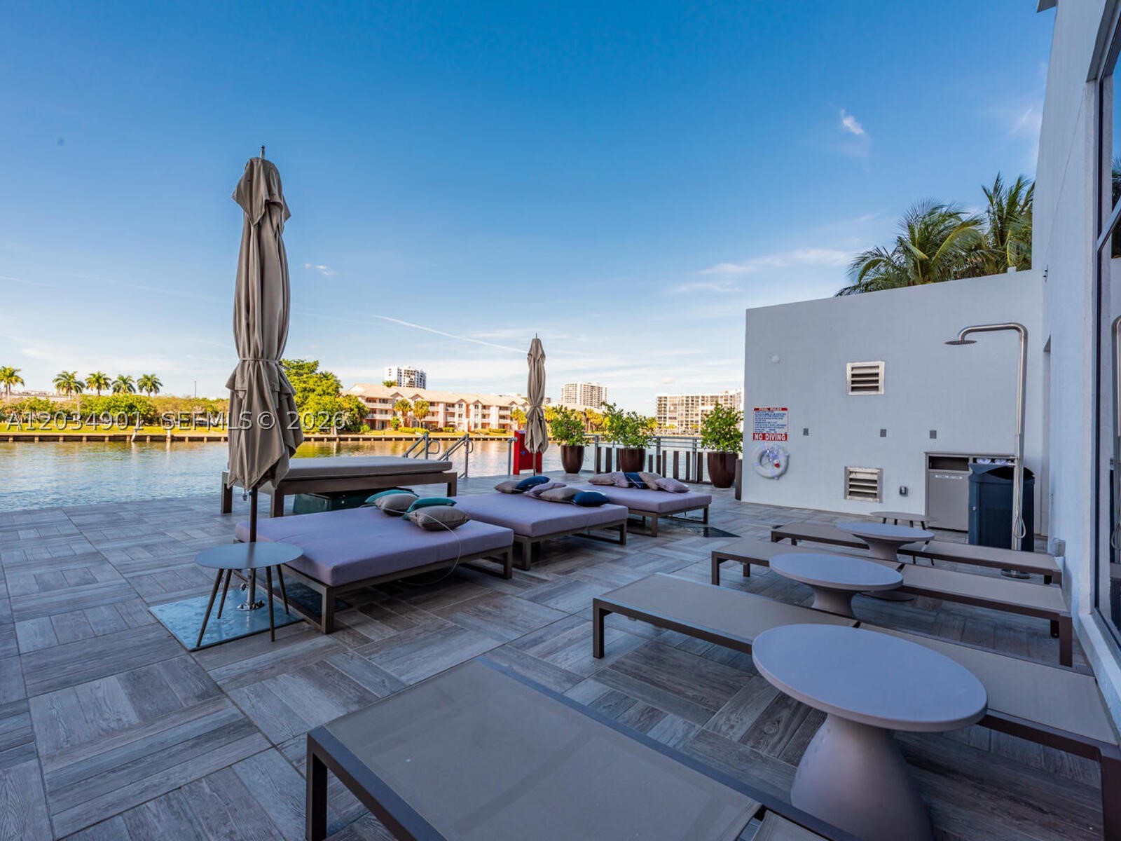 4010 SOUTH OCEAN CONDO - Residential