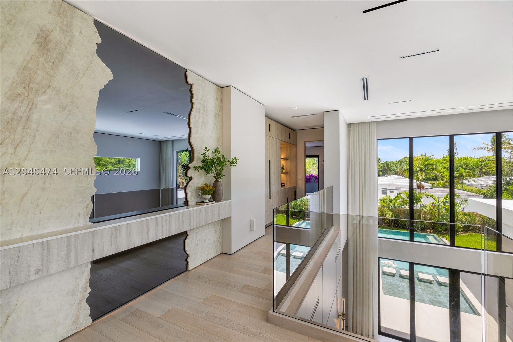 BISCAYNE LAWN EXTENSION - Residential