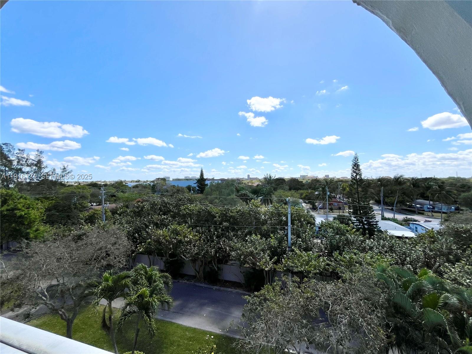 TIERRA DEL SOL CONDO - Residential