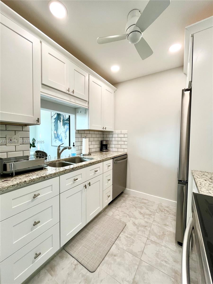 TIERRA DEL SOL CONDO - Residential