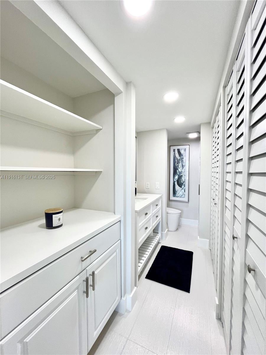 TIERRA DEL SOL CONDO - Residential