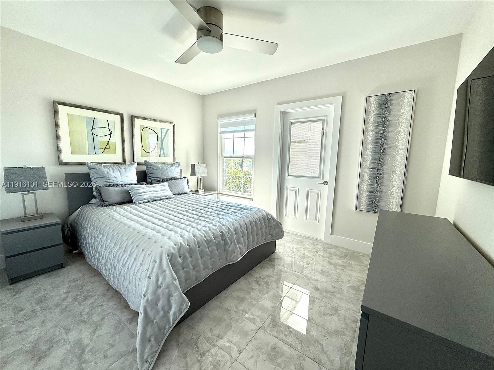 TIERRA DEL SOL CONDO - Residential