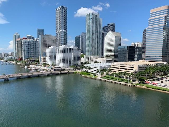 Looking for a beautiful 1 bed / 1.5 bath with unobstructed bay and city views? This is your next investment or perfect place to call home. The unit features a spacious balcony and access to top-tier amenities, including a billiards room, indoor racquetball and squash courts, a pool, business center, and a two-story gym, along with full-service valet and concierge. Enjoy a prime location within walking distance to the gourmet markets, fine dining restaurants and the vibrant Brickell City Centre mall, . All of this in the exclusive, family-oriented Brickell Key island. Priced for Sale.