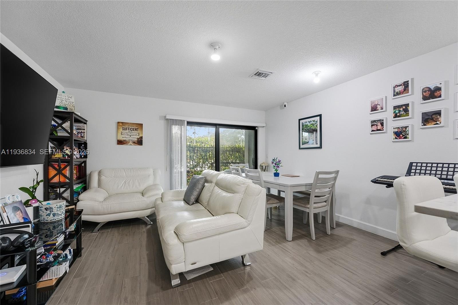 MEDITERRANEA - Residential