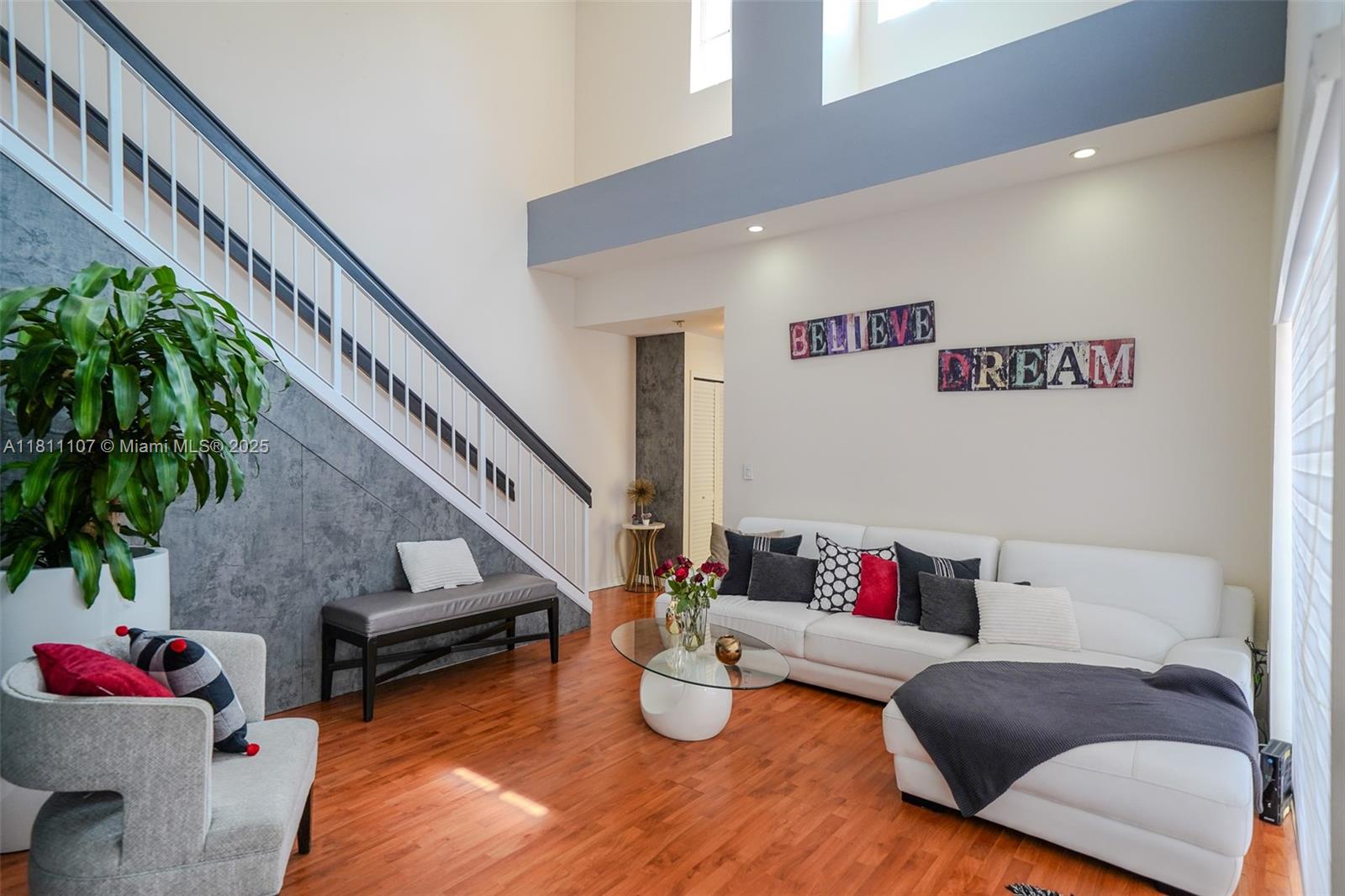 MAHOGANY ISLE HOMES CONDO - Residential
