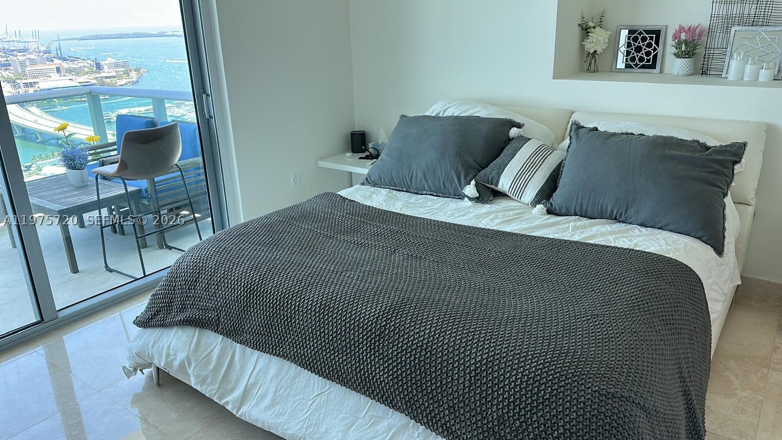900 BISCAYNE BAY CONDO - Residential