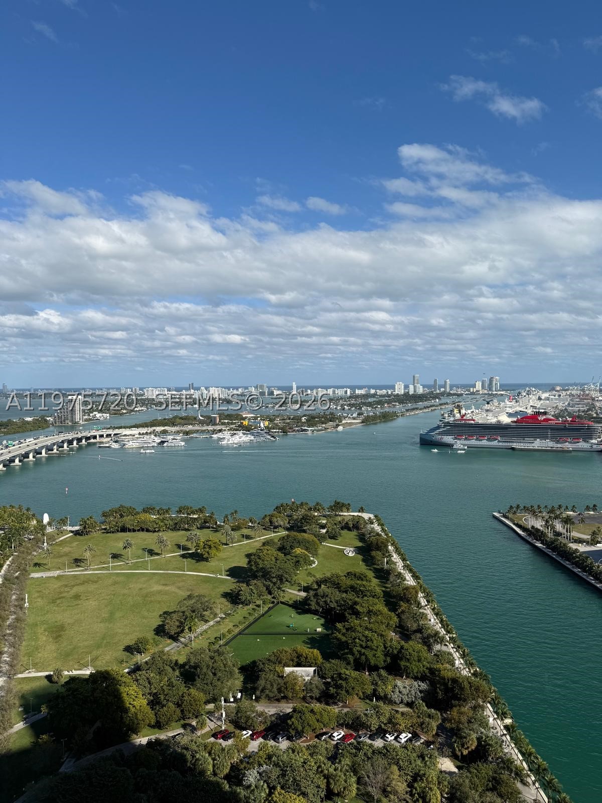 900 BISCAYNE BAY CONDO - Residential