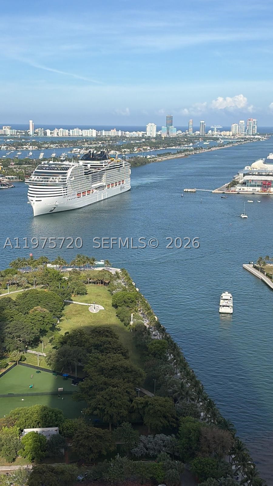 900 BISCAYNE BAY CONDO - Residential