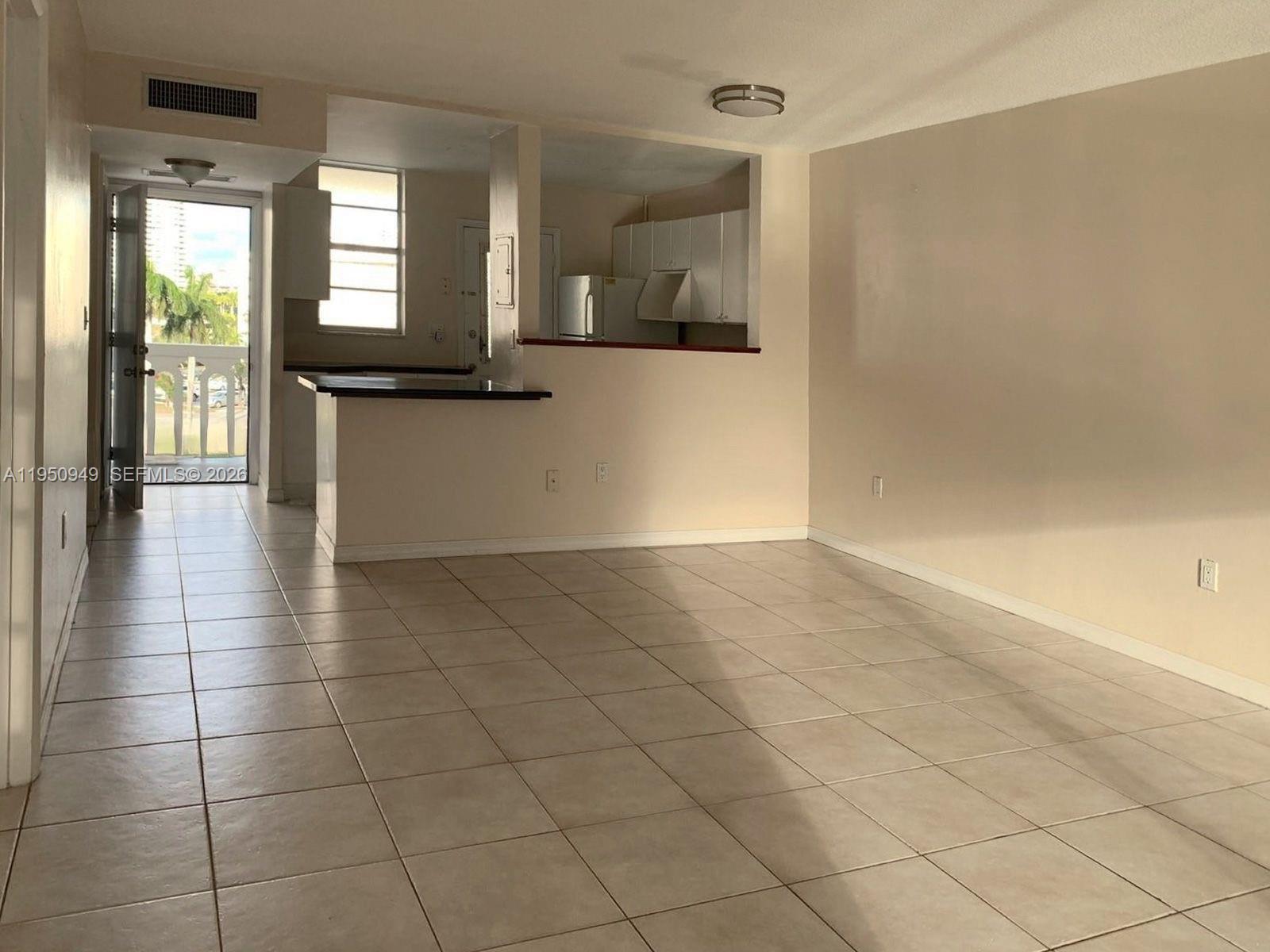 POINT EAST SEC II CONDO - Residential