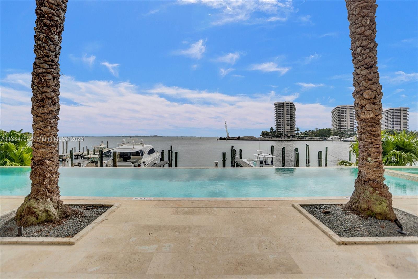 RESIDENCES AT VIZCAYA CON - Residential Lease