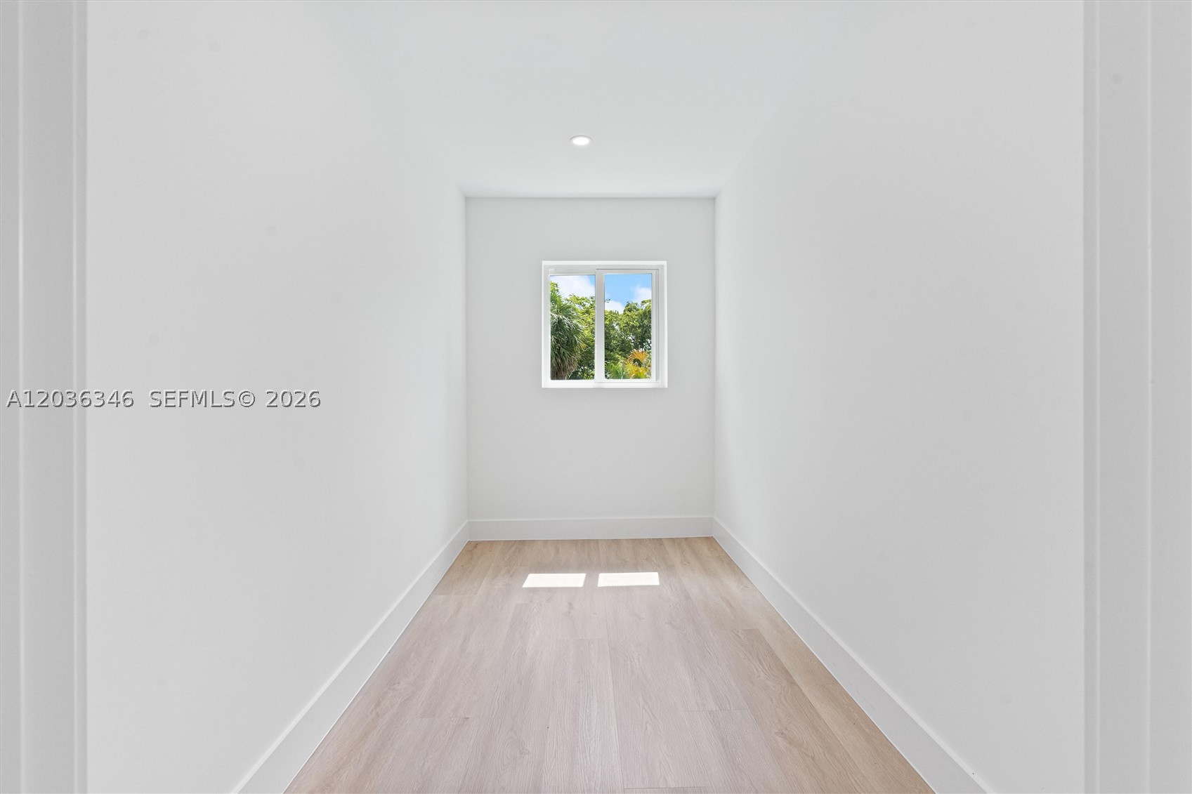 CORAL SPRINGS UNIVERSITY - Residential