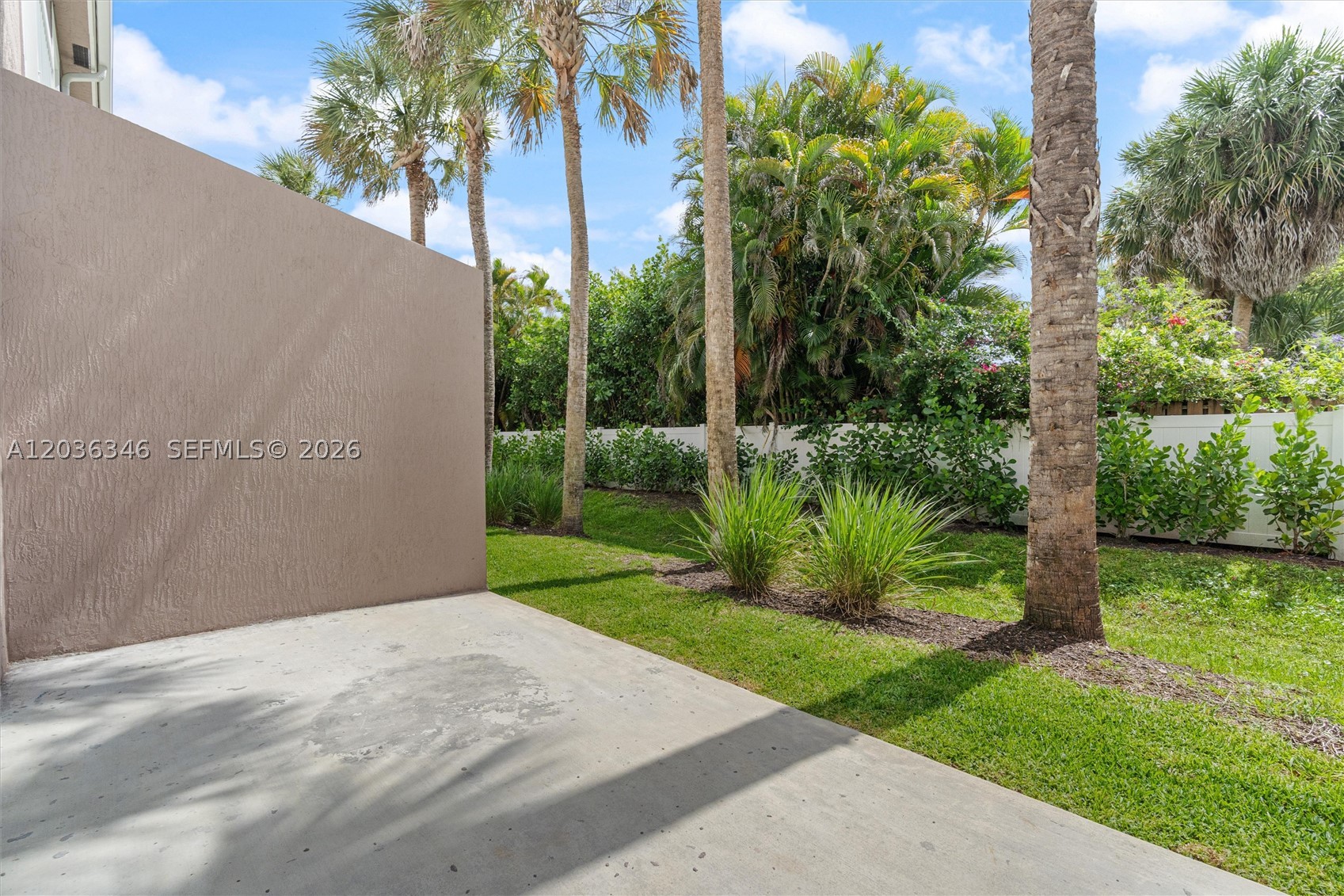 CORAL SPRINGS UNIVERSITY - Residential