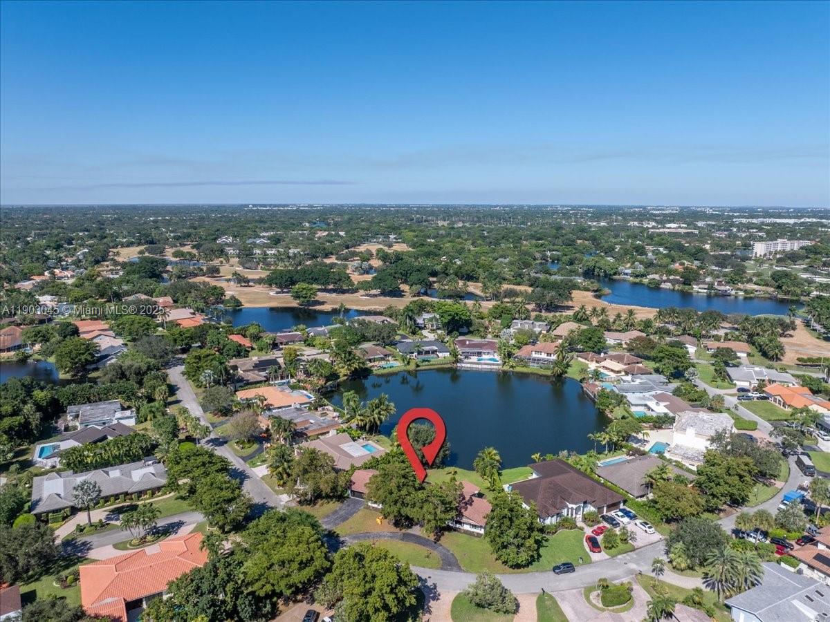 JACARANDA COUNTRY CLUB WE - Residential