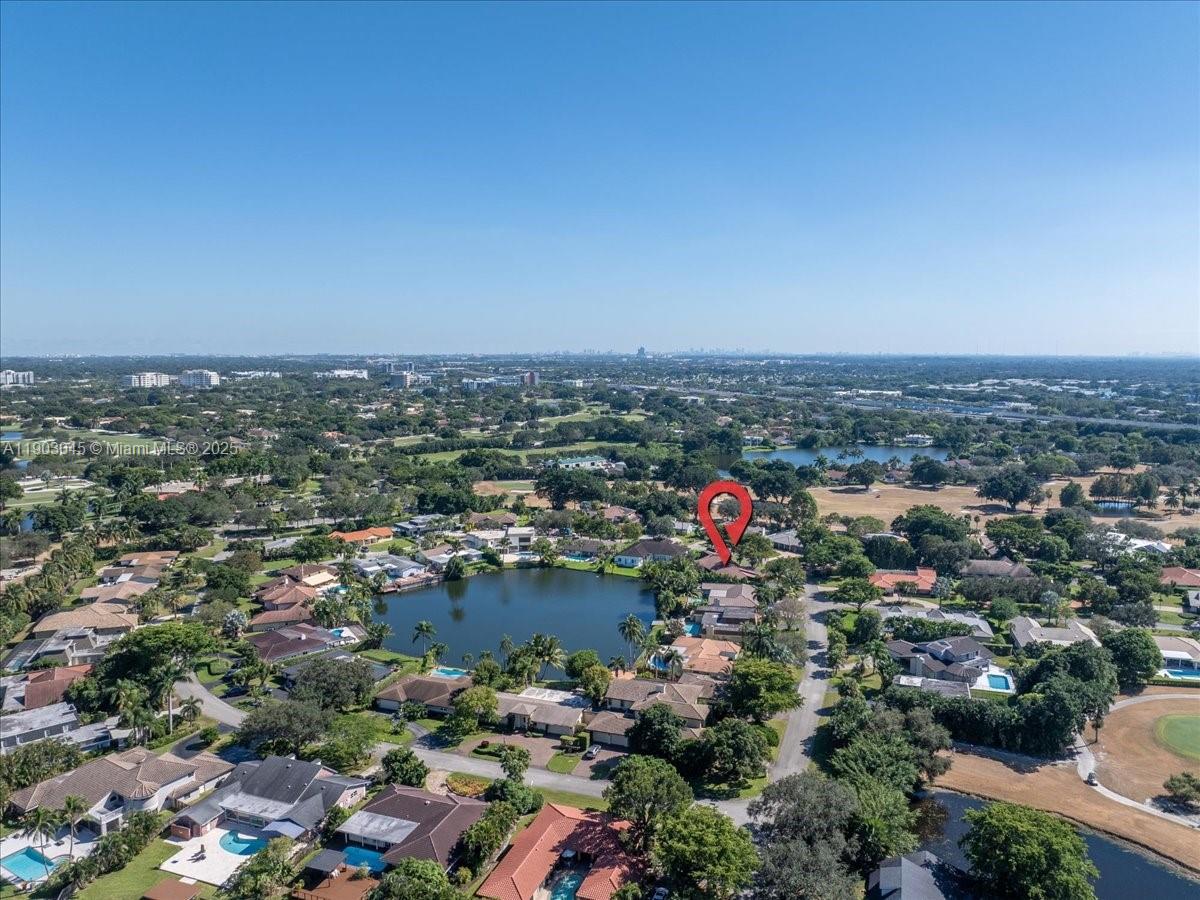 JACARANDA COUNTRY CLUB WE - Residential