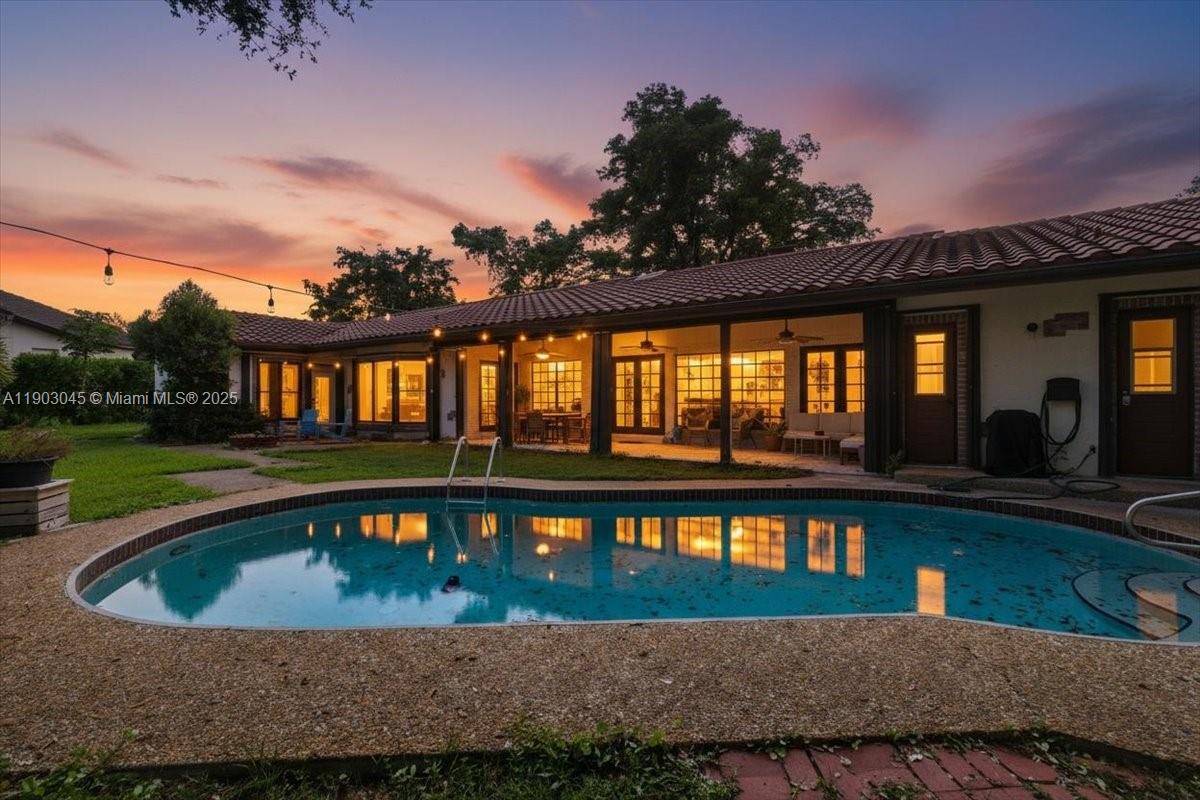 JACARANDA COUNTRY CLUB WE - Residential