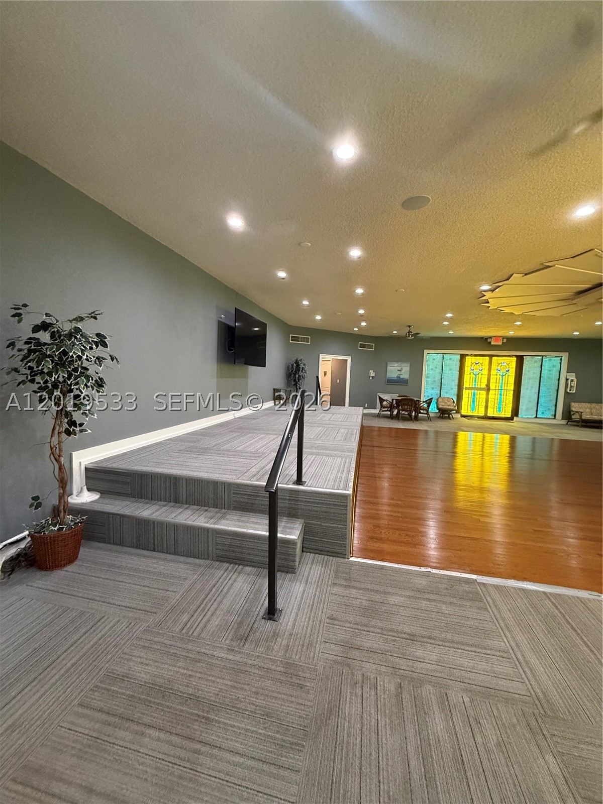 LILAC GARDENS CONDO - Residential