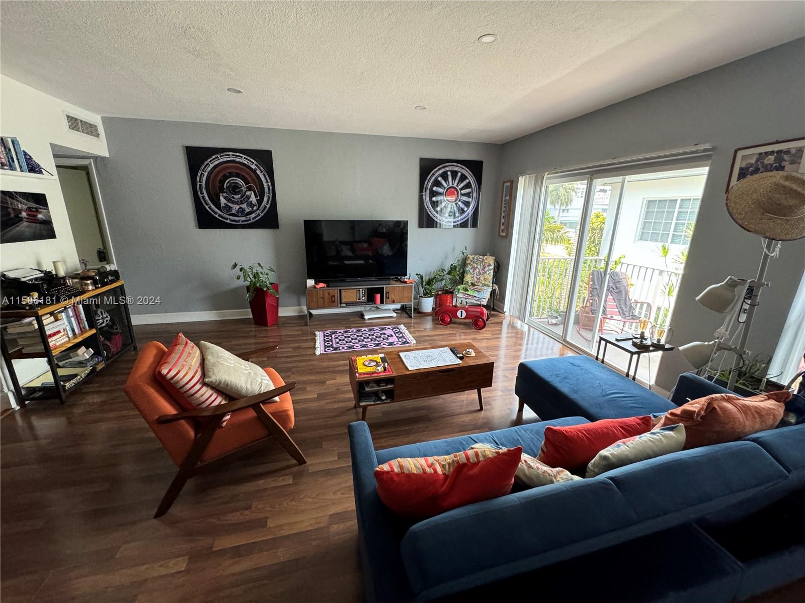 SOUTHERN STAR CONDO - Residential Lease