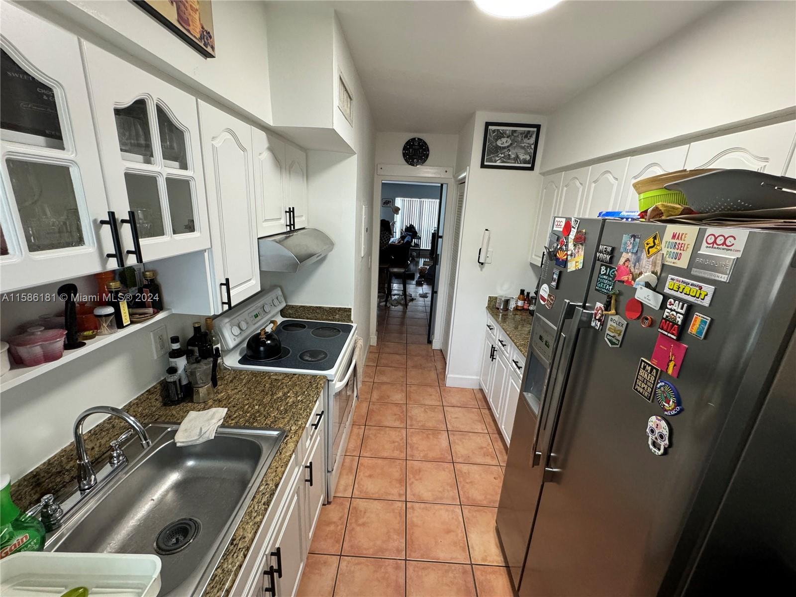 SOUTHERN STAR CONDO - Residential Lease