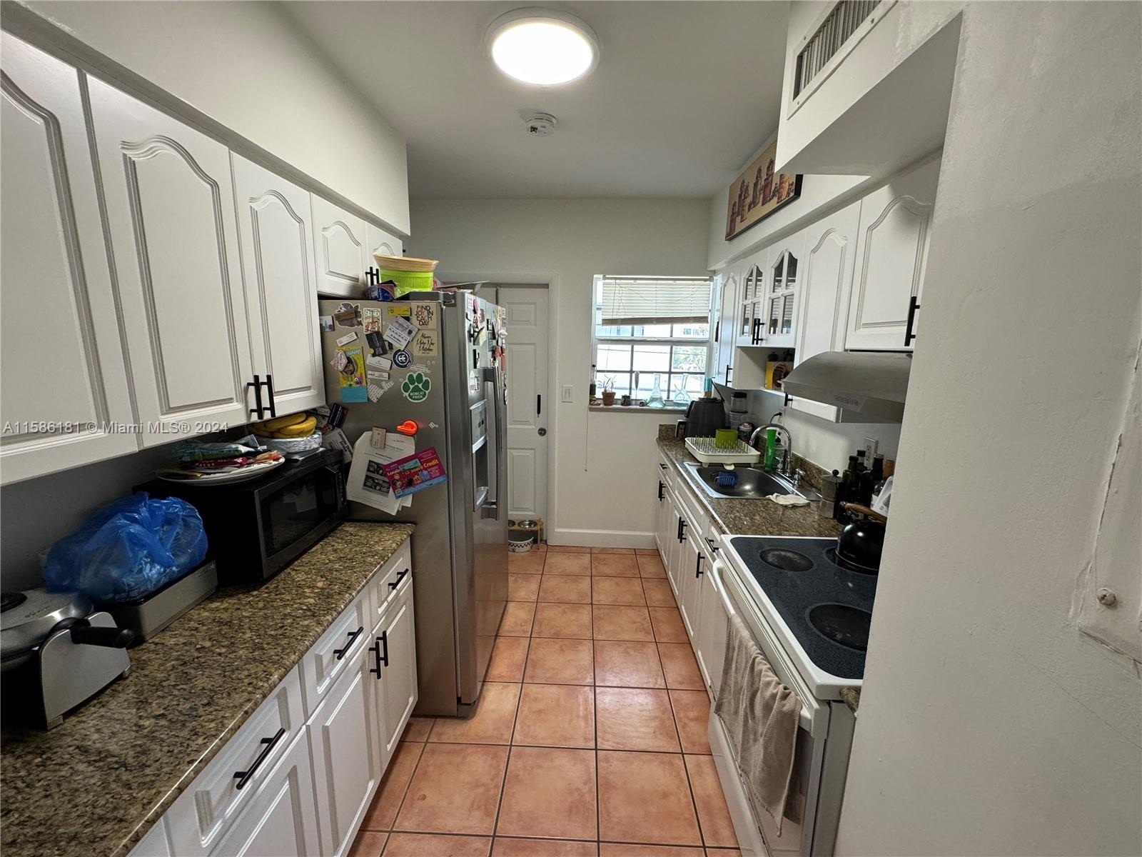 SOUTHERN STAR CONDO - Residential Lease