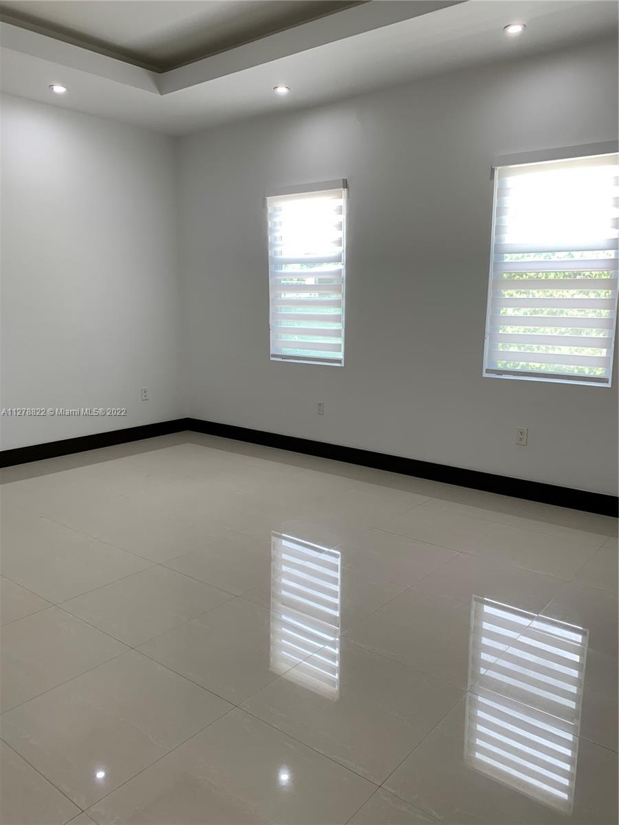 BIRD ROAD FARMSITES - Residential Lease