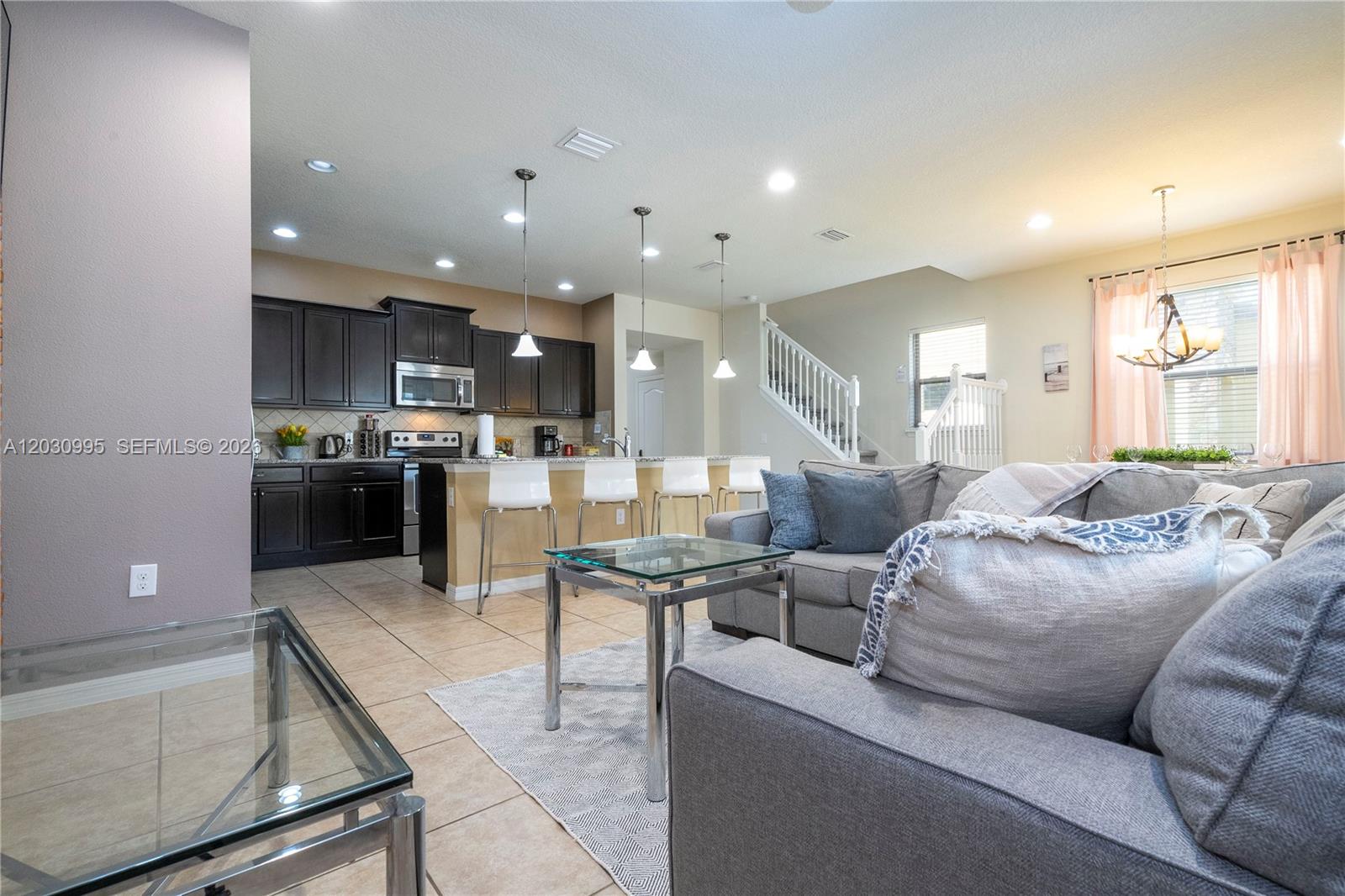 Windsor at westside - Residential