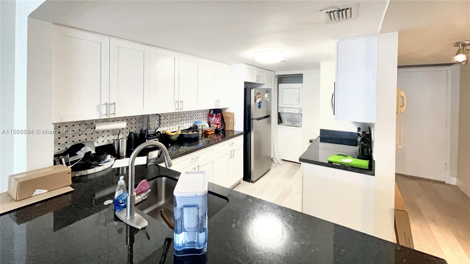 VENETIA CONDO - Residential Lease