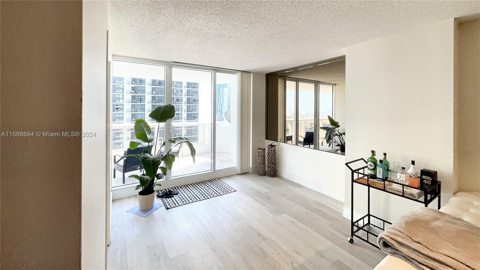 VENETIA CONDO - Residential Lease