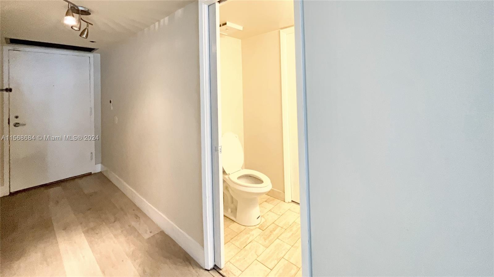 VENETIA CONDO - Residential Lease