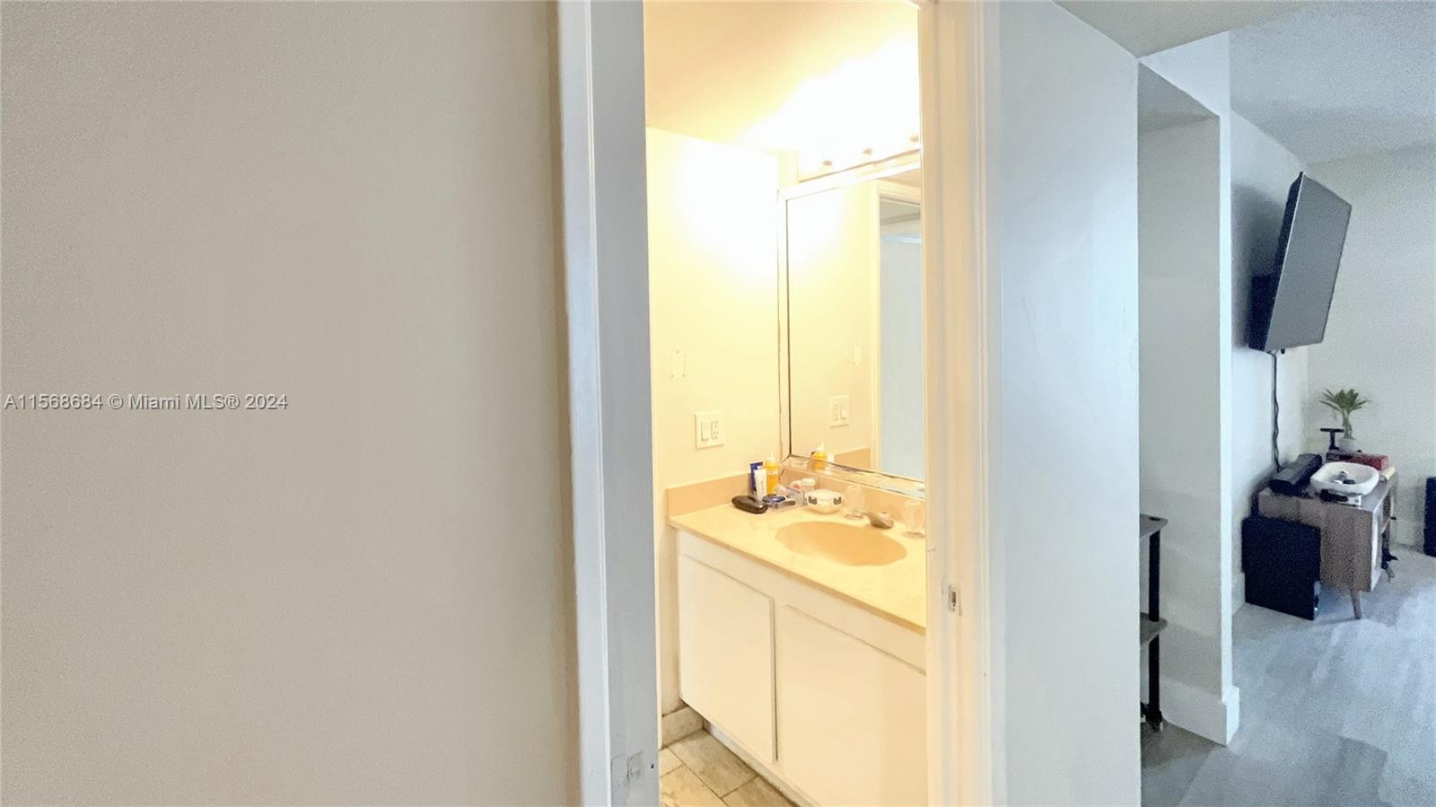 VENETIA CONDO - Residential Lease