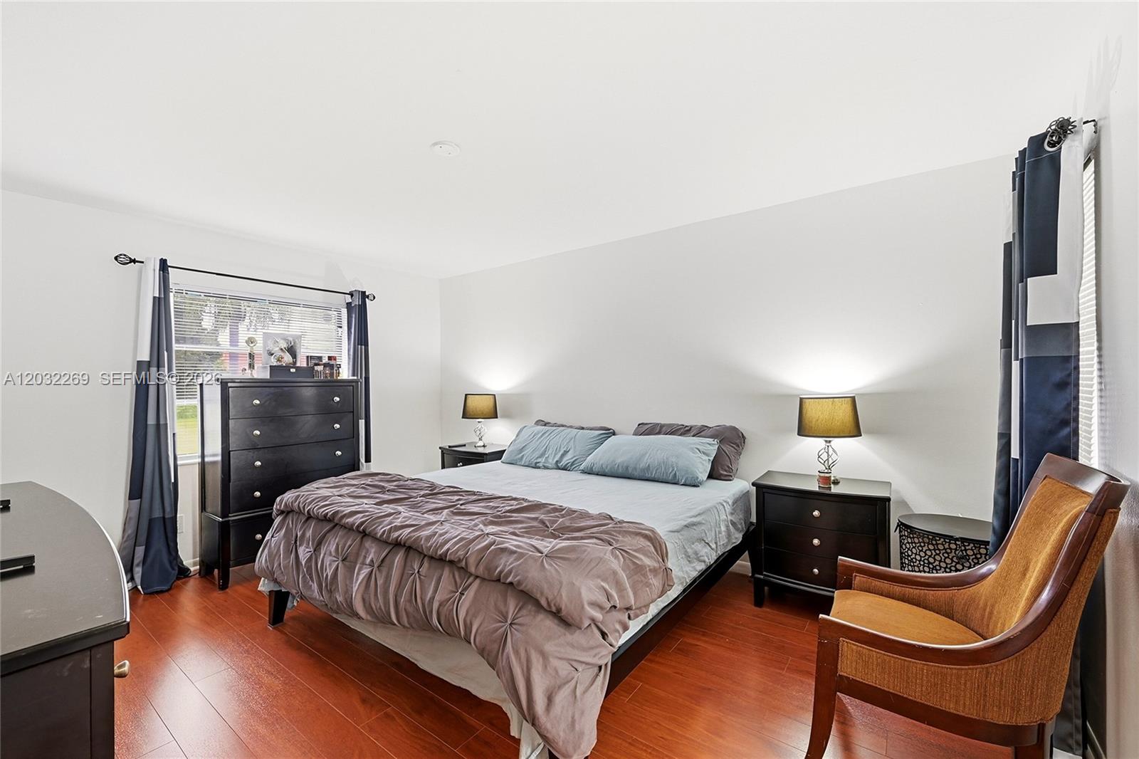 FOUR PALM LAKES AT PEMBRO - Residential