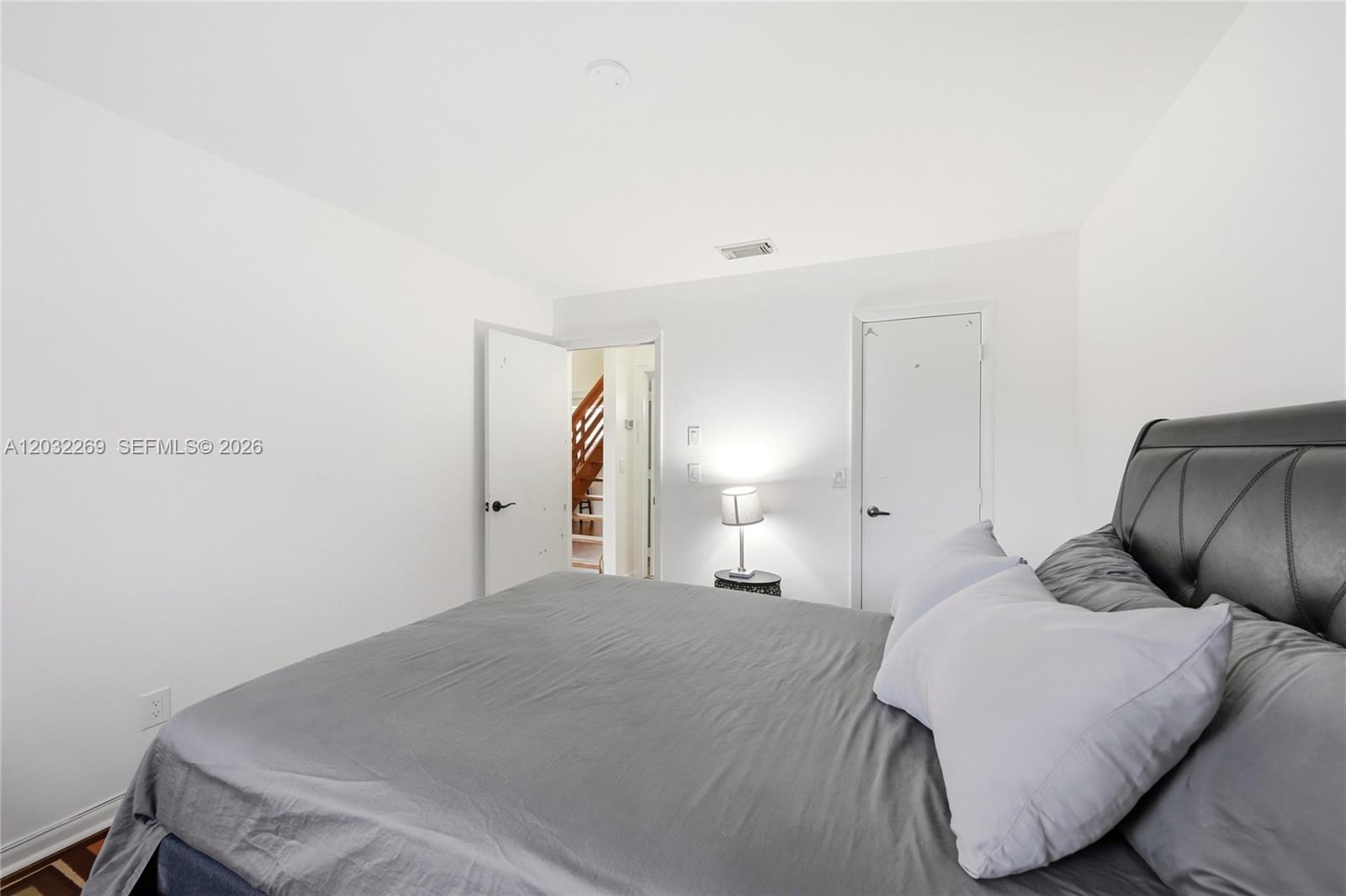 FOUR PALM LAKES AT PEMBRO - Residential